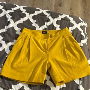 Women shorts